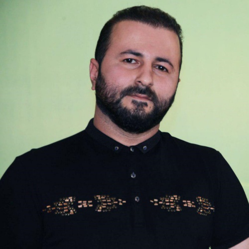 دانلود آهنگ امین محمودی سرم رو شونته