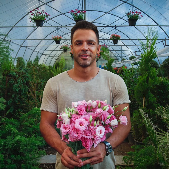 Sirvan Khosravi – Khoshhalam