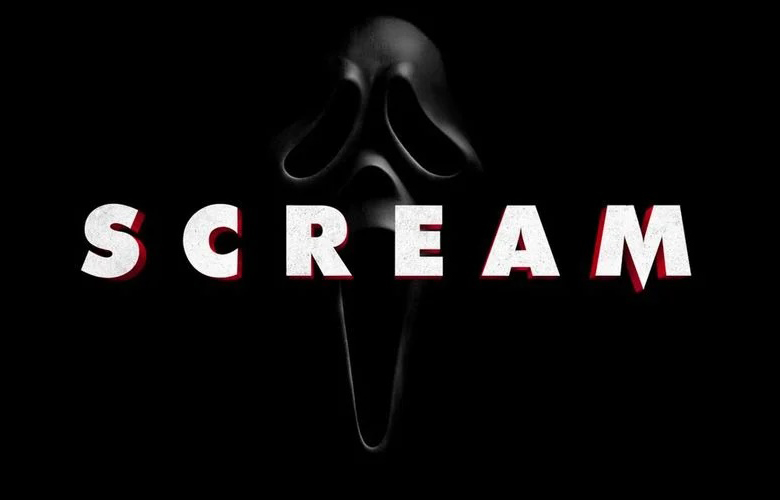 تصویر جدید منتشرشده از پشت‌ صحنه Scream از چاقوی معروف این سری رونمایی میکند