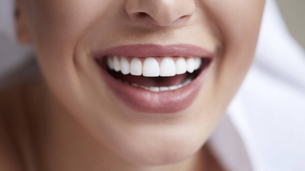 چرا باید دندان خود را کامپوزیت کنیم؟
