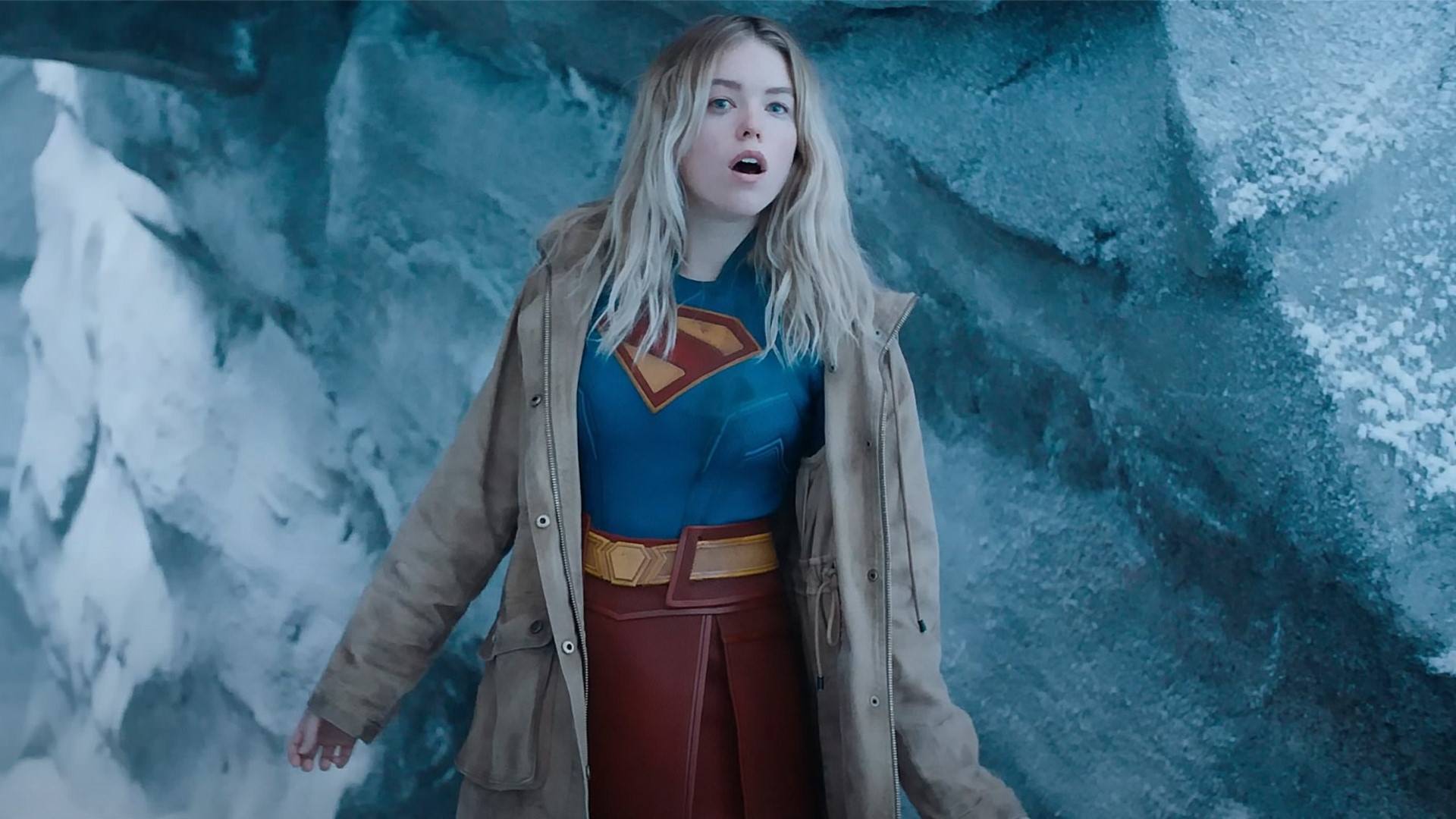 اولین پوستر فیلم Supergirl منتشر شد