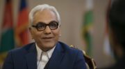 واکنش مخاطبین به شروع سریال مرد سه هزار چهره مهران مدیری